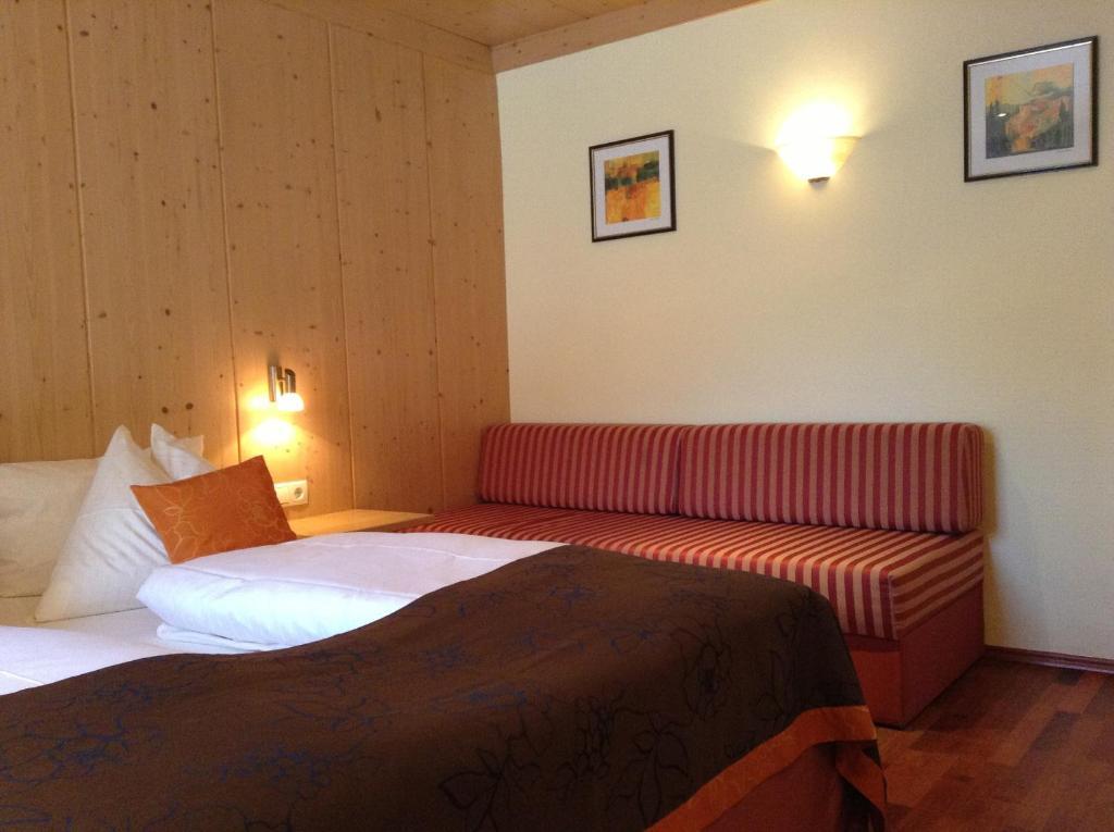Dreibettzimmer