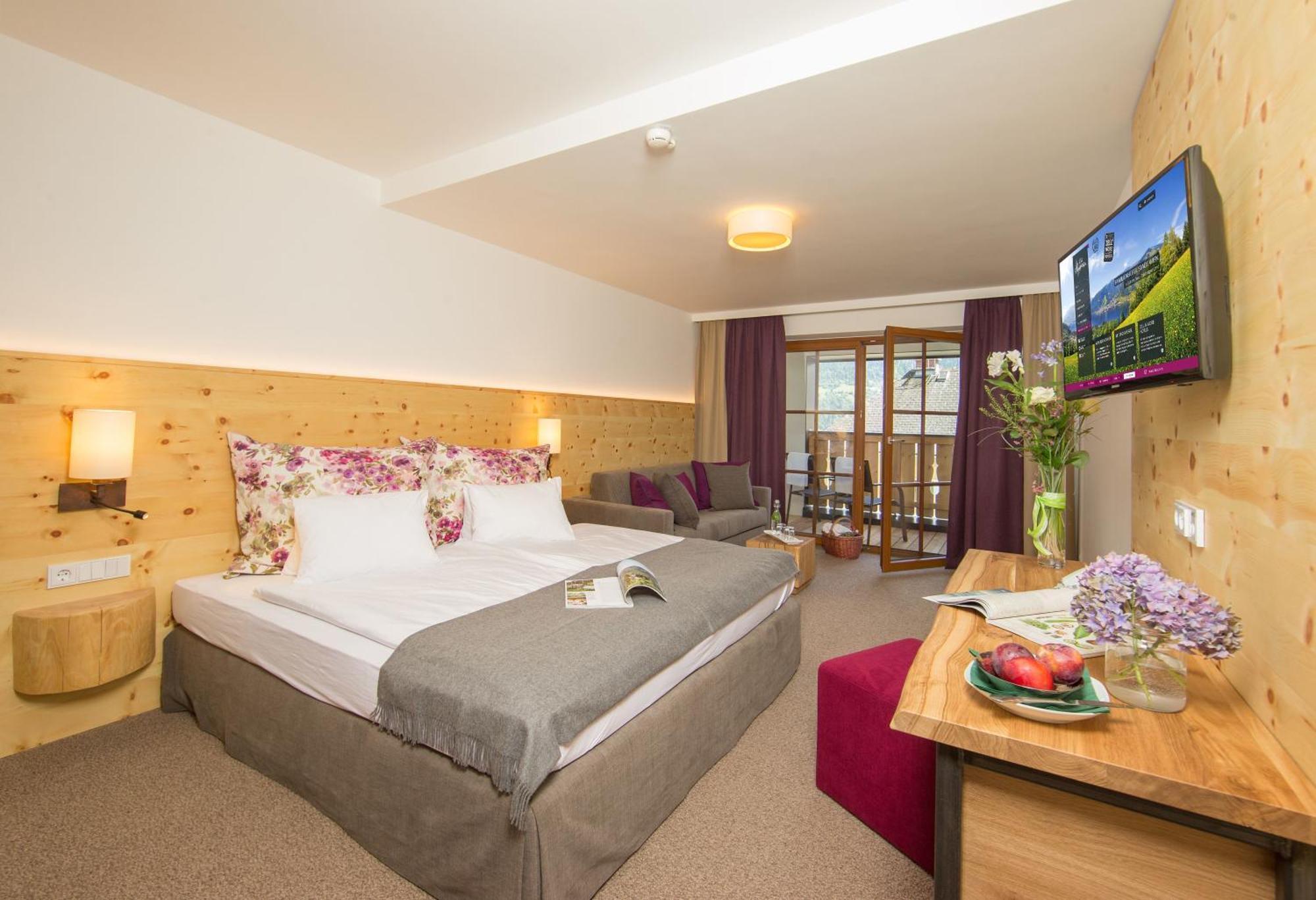 Junior Suite Balcony,1681723613:JPEG