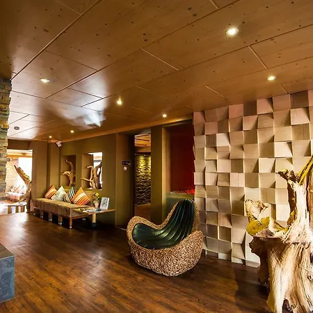 Living Max Hotel-2