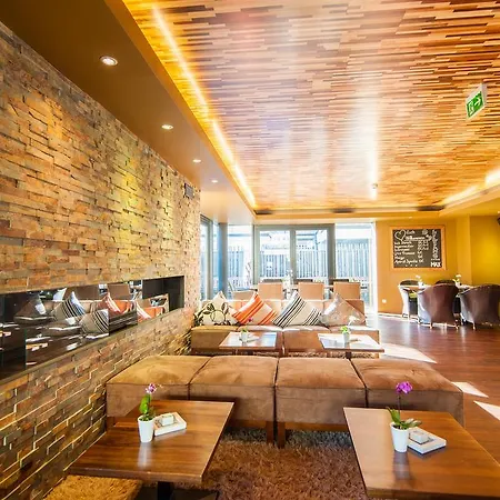 Living Max Hotel-3